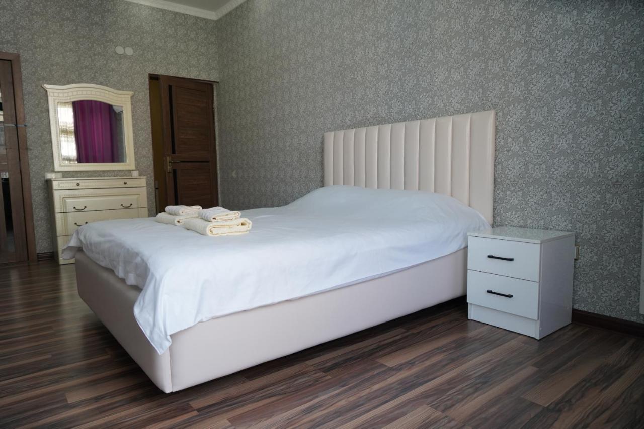 Nice And Comfortable Apartment In The Downtown Of Μπισκέκ Εξωτερικό φωτογραφία