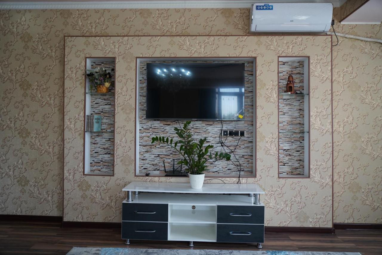 Nice And Comfortable Apartment In The Downtown Of Μπισκέκ Εξωτερικό φωτογραφία
